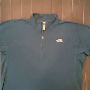 XL North Face fleece pullover. Turquoise in color